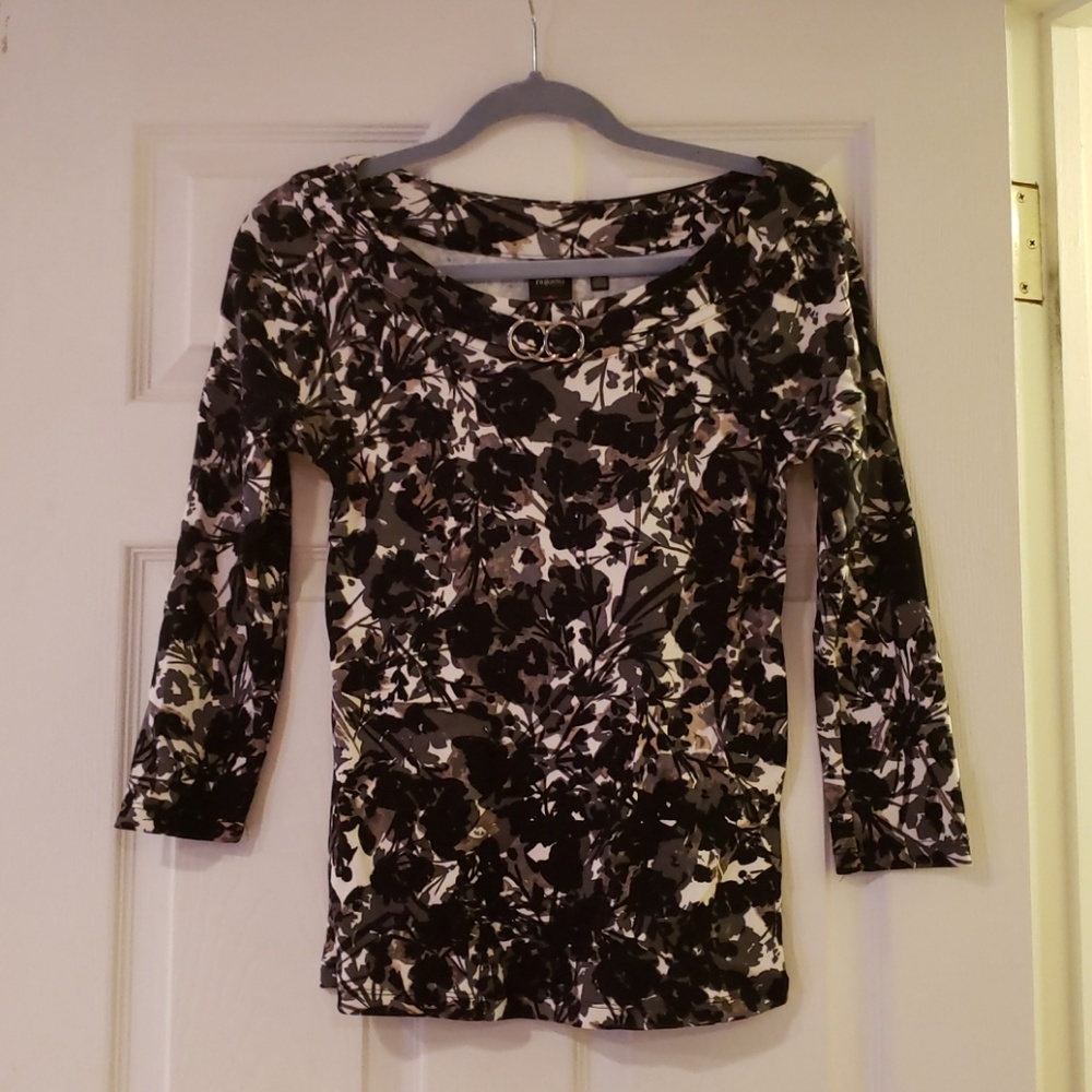 Rafaella Size Small Quarter Sleeve Blouse